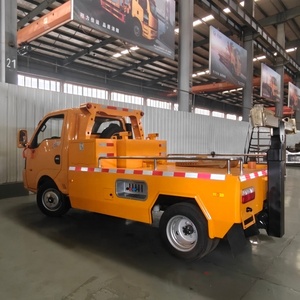 Camion de dépannage 4 tonnes avec équipement supérieur et pièces de levage de roues pour le sauvetage en <span class=keywords><strong>sous</strong></span>-<span class=keywords><strong>sol</strong></span>, prix usine Chine - Product Image 3