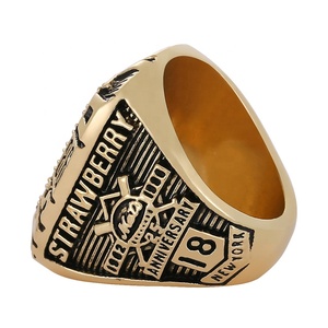 <span class=keywords><strong>Anillo</strong></span> <span class=keywords><strong>de</strong></span> Campeonato <span class=keywords><strong>de</strong></span> Béisbol <span class=keywords><strong>de</strong></span> los Mets <span class=keywords><strong>de</strong></span> Nueva York <span class=keywords><strong>de</strong></span> 1986, <span class=keywords><strong>Anillo</strong></span> Clásico Deportivo <span class=keywords><strong>de</strong></span> Aleación Chapado en Oro para Regalo, Fiesta <span class=keywords><strong>o</strong></span> Aniversario - Product Image 3