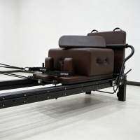 Lit de Pilates Reformer en aluminium Black Warrior Full-Track |   Résistance à 6 ressorts de qualité commerciale pour studio et salle de sport à domicile