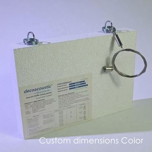 Panneaux acoustiques suspendus en <span class=keywords><strong>laine</strong></span> <span class=keywords><strong>de</strong></span> verre pour plafond, courbés, installation verticale, classe NRC 0.9, en vente au meilleur <span class=keywords><strong>prix</strong></span> <span class=keywords><strong>de</strong></span> gros - Product Image 2