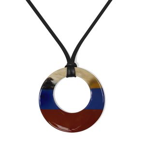 Collier pendentif bohème artisanal en corne de buffle, bijoux de mode écologiques, cadeau, vente en gros - Product Image 1