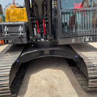 Excavatrice sur chenilles VOLVO EC140 d'occasion, 14 tonnes, pelleuse moyenne, modèle 2023, pompe et moteur en stock