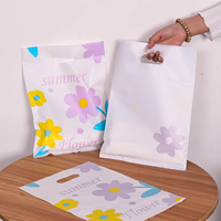 Sacs personnalisés en gros avec logo, sacs de shopping en plastique imperméables en tissu, sacs de shopping en plastique découpés avec poignée