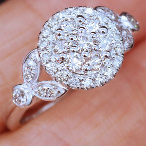 Anello rotondo vintage per donna, gioielli minimalisti alla moda per l'indice - Product Image 1