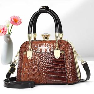 Sac Coquille Femme 2026 Nouvelle Tendance Sac à Main en Cuir Brillant Motif Crocodile Sac Bandoulière Unique - Product Image 1