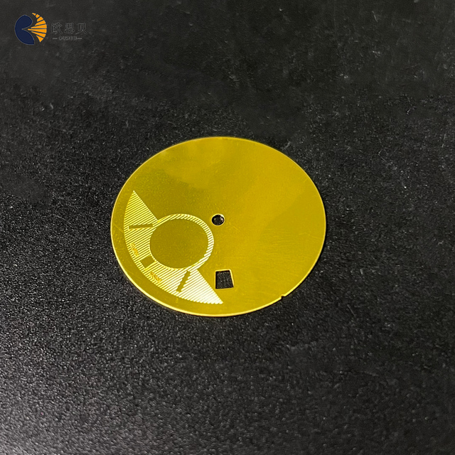 Custom Eco-Friendly Brass Watch Dial Golden 32*0.4mm Model 13084 Applied Index Parts Calendar Oil Pressure Pattern 27.8*0.4mm