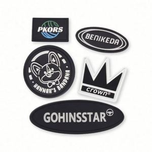 3D Personalized Logo Heat Transfer End Fold Eco-Friendly Silicone Rubber Garment Labels with PVC - Product Image 6