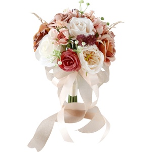 Bouquet da sposa artificiali in seta per damigelle, fatti a mano, ecologici, bianchi e lilla, fiori nuziali - Product Image 5