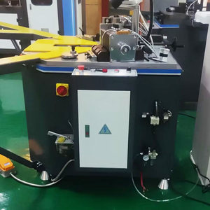 Machines d'assemblage et de sertissage d'angle pour portes et fenêtres en alliage d'aluminium robuste <span class=keywords><strong>PVC</strong></span>/UPVC, vente en gros d'usine 2026, avec PLC - Product Image 4