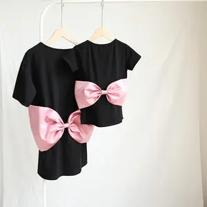 Schöne große Schleife passende Mutter Tochter Outfits Mama und ich passende Outfits Sommer T-Shirt Mama und ich Kleidung