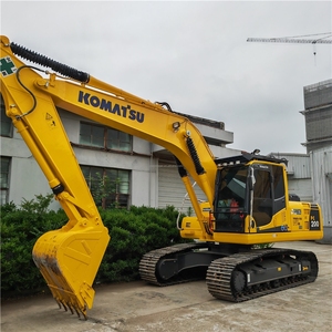 Excavadora Usada Komatsu PC200 Compacta Pero Potente, 20 Toneladas, Original Japonesa, Equipo Pesado que Ahorra Espacio - Product Image 1