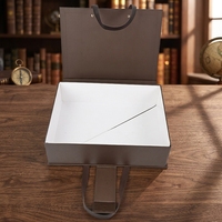 Boîte Cadeau Rigide en Papier Haut de Gamme avec Fermeture Magnétique, Doublure en Mousse, Gaufrage, Écologique, Portable, en Forme de Livre - Vente en Gros OEM Direct Usine