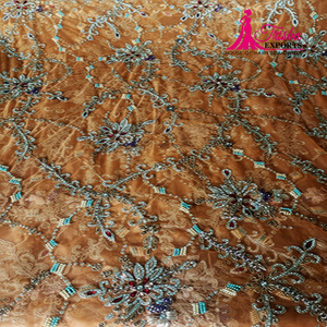 ผ้าตาข่ายปักลูกปัดสุดหรูสำหรับงานกิจกรรมพรมแดงเทคนิคการทอประเภทสินค้า - Product Image 1