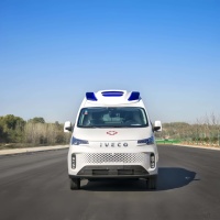 Nouvelle ambulance manuelle diesel Euro 5, véhicule médical d'urgence pour soins intensifs, vente directe d'usine