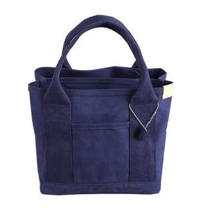 Bolso de mano de lona de PVC de moda para mujer de gama alta, bolso de hombro con letras de moda versátil de tamaño mediano para ir de compras - Product Image 5