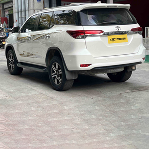 Marque pour Toyota Fortuner 2019 Essence 2.7L 163 ch L4 SUV intermédiaire Voitures d'<span class=keywords><strong>occasion</strong></span> Prix bas SUV 7 <span class=keywords><strong>places</strong></span> Voitures d'<span class=keywords><strong>occasion</strong></span> - Product Image 4