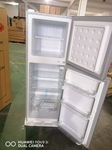 Refrigerador de Doble Puerta con Congelador Superior de 88L para Uso Doméstico - Product Image 6