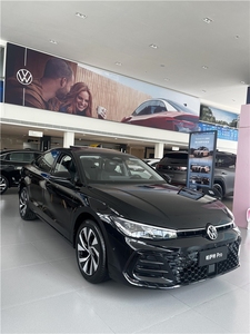 Volkswagen <span class=keywords><strong>Passat</strong></span> Pro 2026 1.5T, <span class=keywords><strong>berlina</strong></span> a benzina di medie <span class=keywords><strong>dimensioni</strong></span>, guida a sinistra, nuova condizione, interni scuri, per adulti - Product Image 4