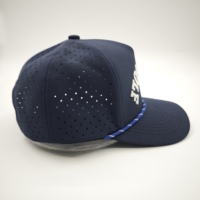Gorra Deportiva Unisex de 5 Paneles, Personalizada, Impermeable, con Logotipo Bordado, Perforaciones Cortadas a Láser, Diseño Dobby, Argyle, Leopardo y Puntos
