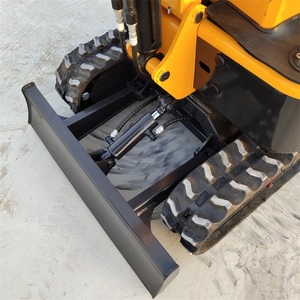 Nuovo Escavatore Cingolato Mini da 0,8 Tonnellate, Vendita Diretta dalla Fabbrica, Alta Potenza di Scavo per Uso Domestico e Giardinaggio - Product Image 5