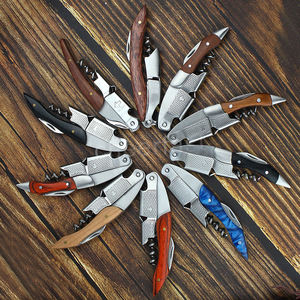 Tire-bouchon en bois multifonction le plus populaire Tire-bouchon en bois Mdf rouge 3 en 1 Tire-bouchon en bois <span class=keywords><strong>Kit</strong></span> de boîte-cadeau Tire-bouchon - Product Image 6