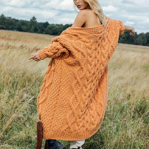 Vente en gros d'usine de pulls baggy personnalisés pour femmes de grande taille longs et épais <span class=keywords><strong>cardigan</strong></span> ample vintage en laine tricotée pour femmes - Product Image 1