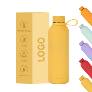 Bouteille d'eau isotherme en acier inoxydable pour le sport et les voyages, avec logo personnalisé, revêtement en caoutchouc et peinture poudrée, vente en gros - Product Image 1