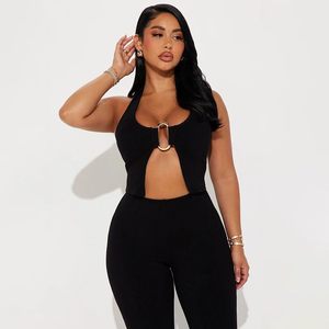 Voikerdr Conjunto Capri de 2 piezas para mujer, top elástico con corte halter y pantalones, estilo Y2K, tela acanalada, traje de primavera y verano - Product Image 4