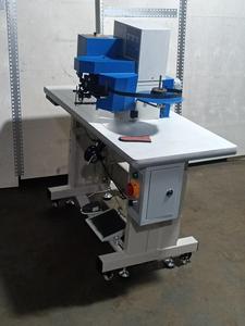 Máquina de Pegado Automática con Operación Táctil para la Producción de Cuero, para Plantillas de Zapatos, Zapatillas Deportivas y Cuero - Product Image 3