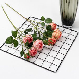 Rosa Artificial de Seda de Alta Calidad con 3 Cabezas, Rosa Falsa para Arreglos Florales en Hoteles y Fiestas - Product Image 3