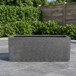 Grand bac à plantes rectangulaire en terrazzo noir pour extérieur, en ciment écologique et durable, design personnalisé pour jardin et maison, style campagnard - Product Image 1