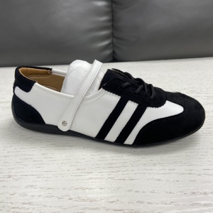 Zapatos Casuales de Mujer con Detalle de Rayas, Parte Superior de Mezcla de Tela PU, Suela de Goma Antideslizante, Mocasines Planos de Moda - Product Image 2