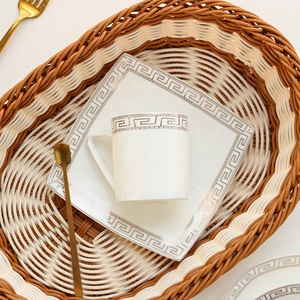 Tùy Chỉnh vuông chiếc đĩa <span class=keywords><strong>cup</strong></span> Set thiết kế mới Sứ Xương Trung Quốc ly và đĩa làm từ gốm với thanh lịch Đóng gói hộp - Product Image 3