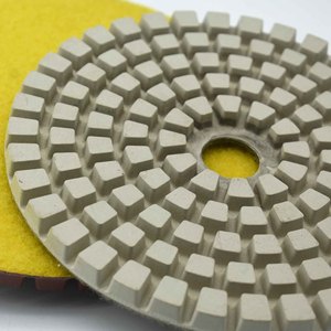 Fullux 8/10 inç 200/250mm Premium Büyük Çaplı Kare Segmentli Parlatma Pedi, Granit için Yüksek Parlatma Kalitesi ve Uzun Ömürlü - Product Image 2