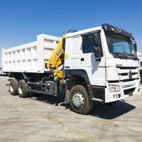 Nouveau camion benne Sinotruk Howo 10 roues 30 tonnes avec grue 2024