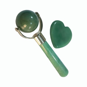 Rouleau de massage en jade aventurine verte et ensemble Gua Sha pour le visage - Product Image 2