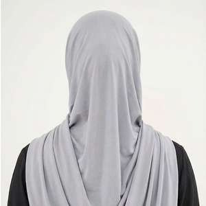 Hiyab de Jersey Líquido de Color Sólido, Hiyab Sedoso y Fluido para Mujeres Musulmanas, para Ocasiones Casuales y Formales - Product Image 1