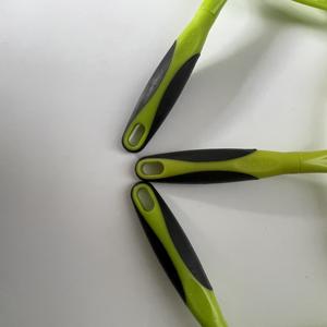 Raschietto per Finestre in Plastica Verde Durevole con Tergivetro in Gomma per Pulizia di Vetri in Cucina e Doccia - Product Image 3