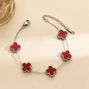 Bracciale in acciaio inossidabile con quadrifoglio, design a cinque fiori su entrambi i lati, resistente allo sbiadimento, alla moda e dall'aspetto di alta gamma. - Product Image 6