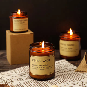 Bougie parfumée aromathérapeutique personnalisable à étiquette privée, en verre ambré de luxe, avec bouchon en liège, bougie romantique en cristal pour la Saint-Valentin - Product Image 5