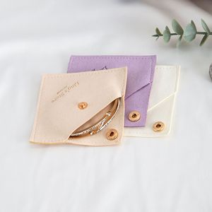 Sac à bijoux en microfibre douce avec logo personnalisé en relief, pochette d'emballage pour bracelet, collier, bague avec bouton pression, vente chaude - Product Image 2