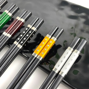 Meilleur prix Offre Spéciale baguettes de sushi réutilisables en fibre de verre pps noires japonaises baguettes en alliage de fibre de verre pour restaurant à la maison - Product Image 4