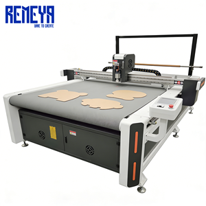 เครื่องตัดดิจิตอล REMEYA แบบ Heavy Duty พร้อมใบมีดสั่นสะเทือน สำหรับงานตัดแบบ Flatbed - Product Image 2