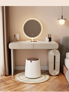 Coiffeuse noire de luxe avec miroir et tiroirs pour femme, idéale pour petit appartement, à prix abordable - Product Image 3