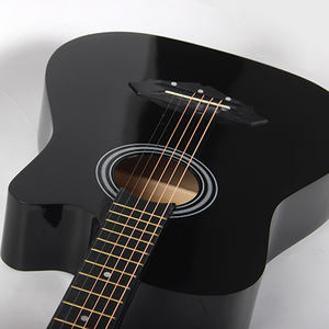 ขายส่งกีตาร์อูคูเลเล่คุณภาพสูงราคาถูกหลากสีสำหรับเด็กเริ่มต้น ทำจากไม้บาสวูด/ลินเดน ขนาด 38 39 40 41 นิ้ว กีตาร์อะคูสติกสำหรับฝึกซ้อม - Product Image 2