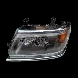 Conjunto de Faros Delanteros para Beijing Speed Run, Halógenos con Acabado Plateado Electrochapado, Compatibles con Mitsubishi Pajero Speed Run - Product Image 3