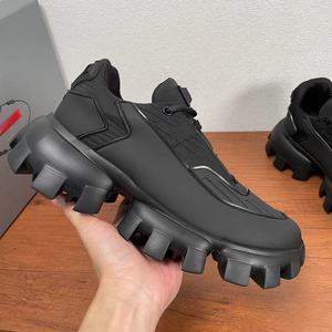 Zapatillas de Deporte de Malla Transpirable de Lujo de Diseñador de Moda 2026, Zapatos Casuales de Marca de Estilo de Vida de Caña Baja para Hombre y Mujer - Product Image 1