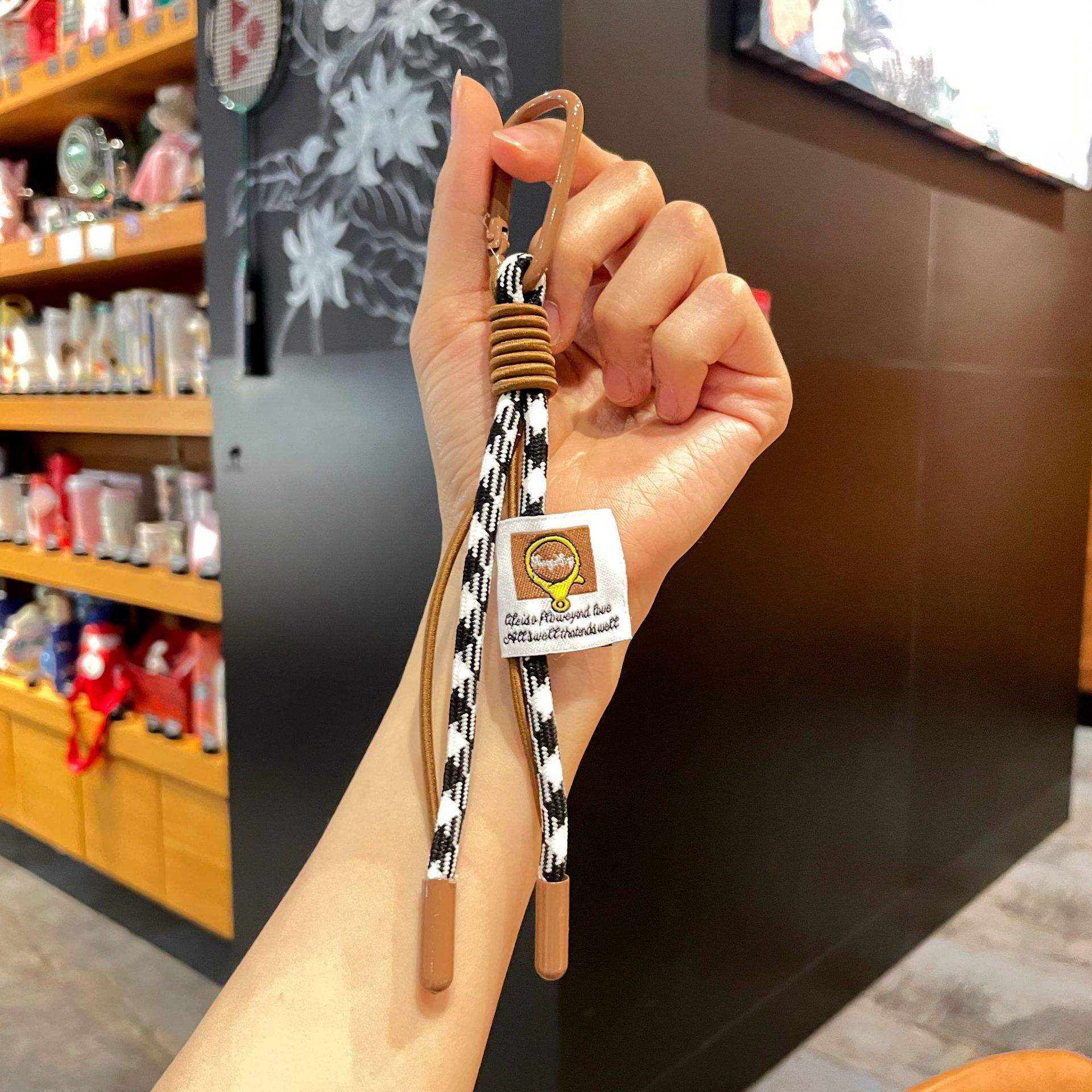 มิว ไทด์ โรป ดี-6 ดีพ คอฟฟี่