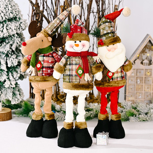 Décorations de Noël 2024 en promotion : Poupées en peluche Père Noël, Bonhomme de neige et Renne pour la décoration de la maison et du Nouvel An - Product Image 2