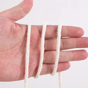 Corde <span class=keywords><strong>de</strong></span> coton tressée <span class=keywords><strong>de</strong></span> <span class=keywords><strong>tapisserie</strong></span> matérielle faite à la main <span class=keywords><strong>de</strong></span> Charmkey pour la décoration d'épaisseur - Product Image 5